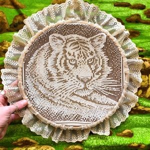 True Vintage🐯70s/80s White Tiger Embroidered Decor